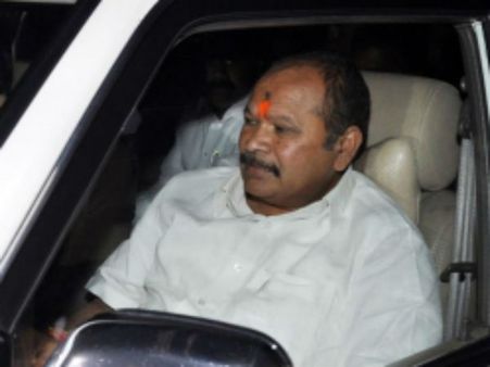 కన్నాతో మరోసారి టచ్‌లోకి టిడిపి: రామ్ మాధవ్ ఫోన్, పయనమెటు?