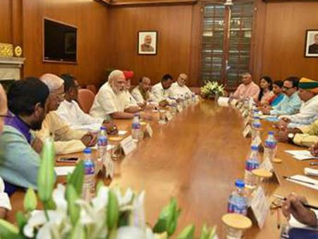 కేంద్ర మంత్రివర్గం సమావేశంలో...ఎపికి సంబంధించి కీలక నిర్ణయాలు