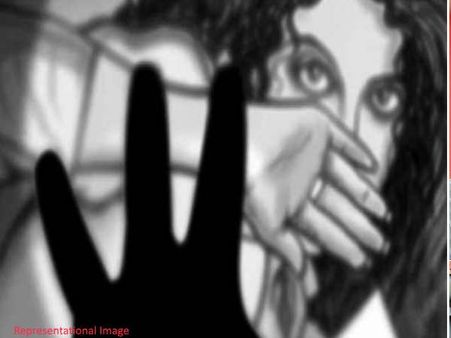 టెన్నిస్ క్రీడాకారిణిలకు వేధింపులు: ఐటీబీపీ జవాన్ల అరెస్ట్