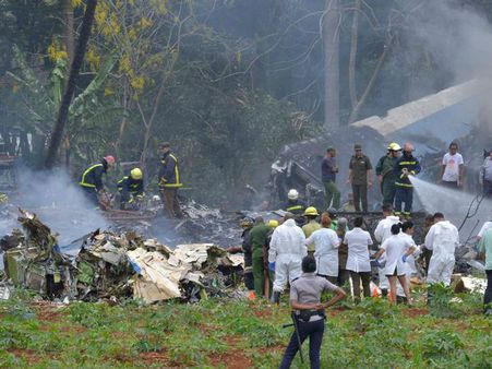 కుప్పకూలిన క్యూబా విమానం: లోపల 104మంది..