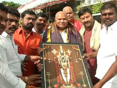 తిరుమల వెంకన్న సన్నిధిలో బిజెపి అధ్యక్షుడు కన్నా లక్ష్మీనారాయణ