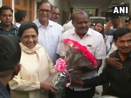 ఢిల్లీలో హెచ్.డి. కుమారస్వామి, బీఎస్పీ చీఫ్ మాయవతి భేటీ, ఒక్క మంత్రిపదవి, ప్రభుత్వం !