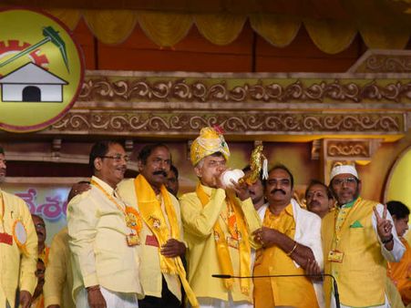 మ‌హానాడులో వినిపించ‌ని ఏపి ప్ర‌తిప‌క్షం పేరు.. కేంద్ర‌మే టార్గెట్...