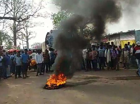 అత్యాచార యత్నం ఘటన నేపథ్యంలో...రణరంగంలా మారిన గుంటూరు