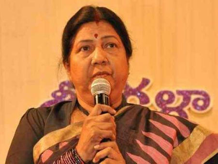 పురుష కమీషన్ వేయాలి:మహిళా కమీషన్ ఛైర్ పర్సన్ సంచలన వ్యాఖ్యలు