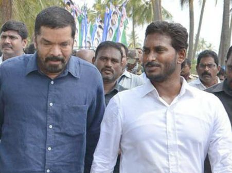 జగన్‌కు ఒక్కసారి ఓటేస్తే.! ఆకాశమే హద్దు: చెప్పుతో కొట్టండని పోసాని ఆసక్తికరం