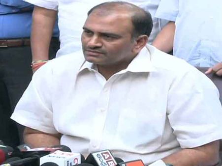 రఘురామకృష్ణంరాజు టిడిపిలో చేరిక, ఆ పార్టీకి మద్దతెందుకో చెప్పాలి: బాబు