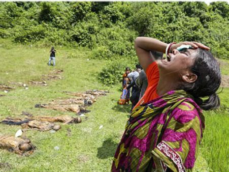 రోహింగ్యాల ఘాతుకం: 23మంది చిన్నారుల ఊచకోత, 99మందిని హతమార్చారు