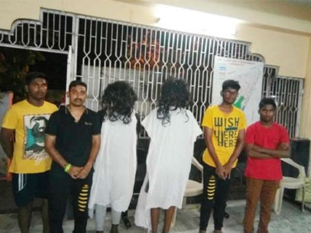 నిజంగా దెయ్యాలే అనుకున్నారు..: విజయవాడలో అర్థరాత్రి అనూహ్య సంఘటన!