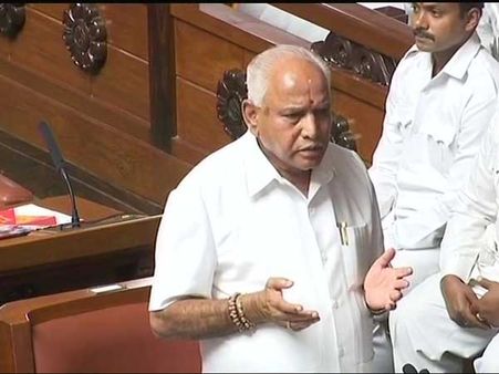 యడ్యూరప్ప ప్రసంగం: అడ్డుపడ్డ సిద్ధు, నిద్రలో రేవణ్ణ