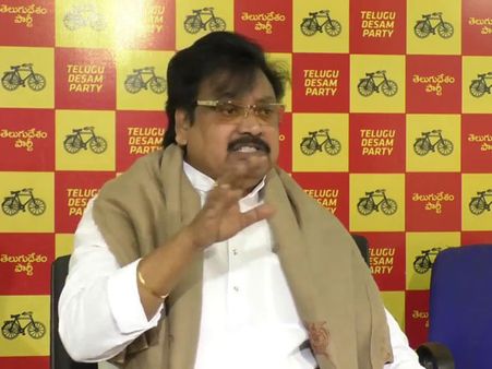 పవన్ చైల్డిష్ వ్యాఖ్యలు: వర్ల సవాల్, ‘జనసేనాని.. సీపీఐ నేతలతో జాగ్రత్త!’