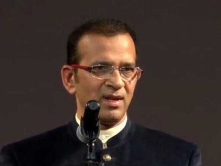 అవమానం: గురుద్వారాలోకి వెళ్లేందుకు భారత హైకమిషనర్‌ను అనుమతించని పాక్ అధికారులు