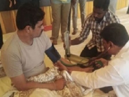 ఆరో రోజుకు సీఎం రమేష్, బీటెక్ రవి దీక్ష: క్షీణించిన ఇరువురి నేతల ఆరోగ్యం