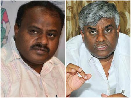 ఎమ్మెల్యేల అసమ్మతి, సీఎం కుమారస్వామికి ఇంటి పోరు, సోదరుడి పట్టు, లేకుంటే, దేవుడా!