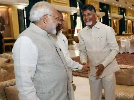 మోడీ ముందు బాబు ఎక్స్‌ప్రెషన్స్ చూశారా?: బొత్స, అంతలేదు.. బాంబుపేల్చిన జీవీఎల్