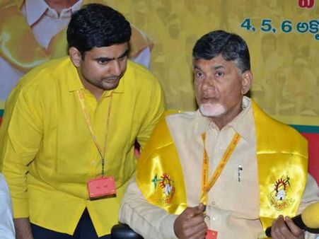 శభాష్!..లోకేష్:చంద్ర బాబు,ఇంత స్వార్థ ముఖ్యమంత్రిని చూడలేదు:మాజీ ఎంపి వరప్రసాద్‌