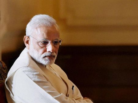 ప్రధాని నరేంద్ర మోడీ హత్య, భారత దేశం ముక్కలు కావడం ఖాయం: హఫీజ్ అనుచరుడు