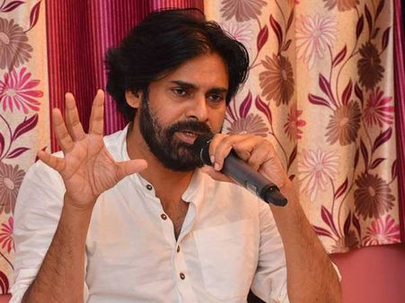 రంగంలోకి దిగుతా, మీ థియరీ ప్రకారం: అమరావతి టు పింక్ డైమండ్.. బాబును దులిపేసిన పవన్, హెచ్చరిక