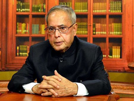 ప్రణబ్ ముఖర్జీ ఏం మాట్లాడుతారు?: ఫేస్‌బుక్‌లో ఆరెస్సెస్ లైవ్, అహ్మద్ పటేల్ అసంతృప్తి