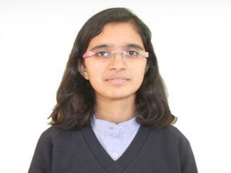 అవమానాలు పక్కన పెట్టి మస్సాచుసెట్స్ కాలేజీకి: చాయ్‌వాలా అమ్మాయికి రూ.3.8 కోట్ల స్కాలర్‌షిప్