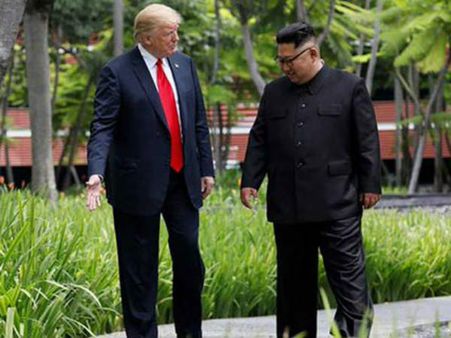 టాక్ ఆఫ్ సెంచరీ: ట్రంప్-కిమ్ భేటీపై ద.కొరియాలో సంబరం, ‘అధ్యక్షుడికి నిద్రలేదు’