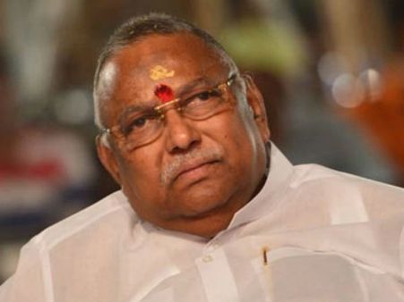 కన్నా విధ్వంసకారి...వెంటనే అరెస్టుచేయాలి:టిడిపి నేతల ధ్వజం