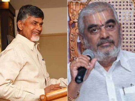 చంద్రబాబు నా జూనియర్, మంచి స్నేహితుడు: రమణదీక్షితులు ఆసక్తికరం, బాబుపై ప్రశంసలు