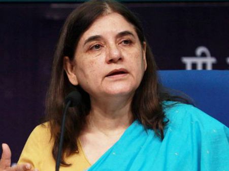 కావాలని కాదు, తెలియకే!: ట్రాన్స్‌జెండర్లకు క్షమాపణ చెప్పిన మేనకా గాంధీ