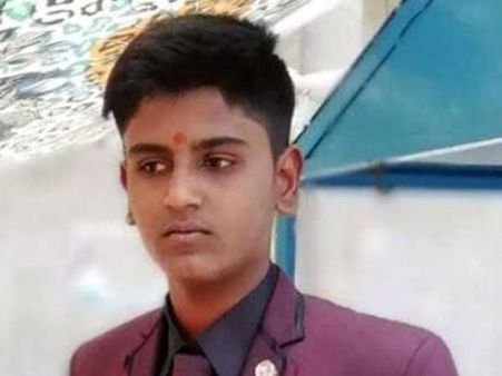 దారుణం: స్మార్ట్‌ఫోన్ కోసం స్నేహితుడ్ని కాల్చి చంపేసిన ఇంటర్ విద్యార్థి