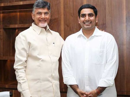 కాబోయే ముఖ్యమంత్రి లోకేష్, కేంద్రానికి చంద్రబాబు: పీతల సంచలన వ్యాఖ్యలు