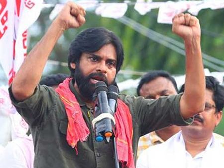 తమాషాలా, బాబూ! డ్రామా ఆపు: ఊగిపోయిన పవన్, మోడీ-ట్రంప్‌తో పోల్చుకొని..