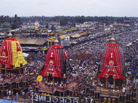 జగన్నాథుని రథయాత్ర: భారీ ఎత్తున తరలివచ్చిన భక్తులు