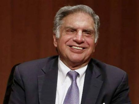 ప్రణబ్ తర్వాత ఆర్ఎస్ఎస్ కార్యక్రమంలో ఒకే వేదికపై రతన్ టాటా, మోహన్ భగవత్