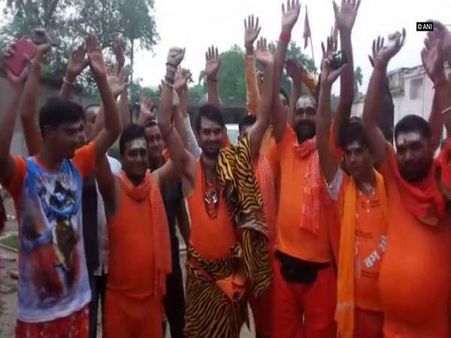 శివుడి గెటప్‌లో హల్చల్ చేసిన బీహార్ మాజీ మంత్రి