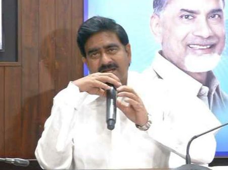 పోలవరం ప్రాజెక్ట్ పనులను కలసి పరిశీలించనున్న గడ్కరీ, చంద్రబాబు