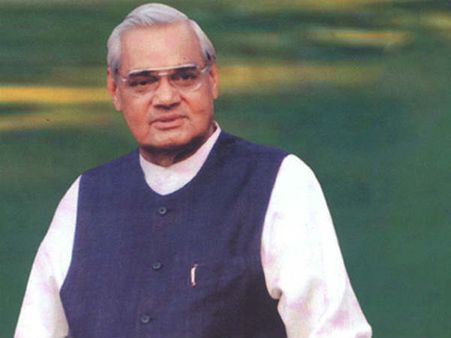 అదే నిజమైన నివాళి: వాజపేయి మృతి పాక్ సహా ప్రపంచ నేతలు ఏమన్నారంటే?