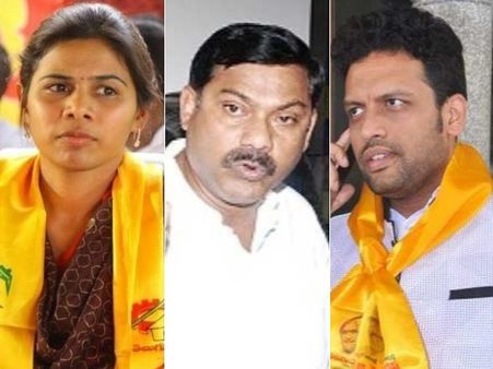 బాబుకు కర్నూలు షాక్‌లు: అఖిలతో కుదిరాక.. ఏవీకి కీలక పదవి! టీజీ ధీమా అదేనా?