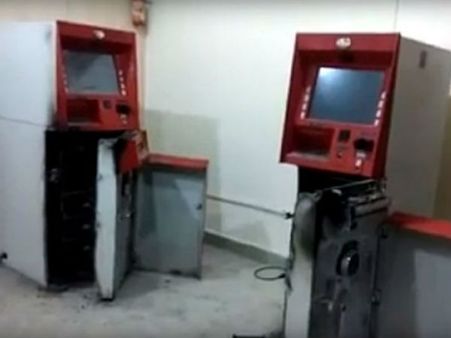 రెండు ఏటీఎంలలో చోరీ: 13లక్షల అపహరణ