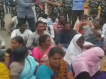 ఎస్పీఎఫ్‌ కానిస్టేబుల్స్‌ కుటుంబ సభ్యుల ధర్నా:సీఎం చంద్రబాబు నివాసం వద్ద ఉద్రిక్తత