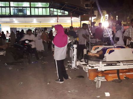 ఇండోనేషియాలో భారీ భూకంపం, 25 ప్రకంపనలు, 82 మంది మృతి