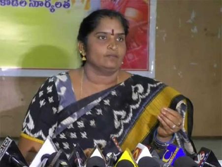 శంకర్ బాబు లైంగిక వేధింపులు, ఛైర్మన్ గౌరంబాబు అవినీతి నిజం కాదా?: సూర్యలత సంచలనం