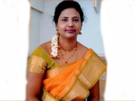 డాక్టర్ శిల్ప ఆత్మహత్య, ఫ్యామిలీని పరామర్శించిన రోజా: సోదరి ఫిర్యాదు, రవిపై వేటు