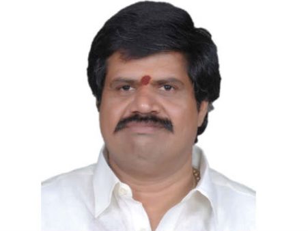 లోక్‌సభలో కాపు రిజర్వేషన్ బిల్లు ప్రవేశపెట్టిన ఎంపీ అవంతి