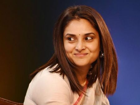 లైంగిక వేధింపులు, కాంగ్రెస్ లీడర్ అరెస్టు. మాజీ ఎం, నటి రమ్య క్లారిటీ. 39 మంది!