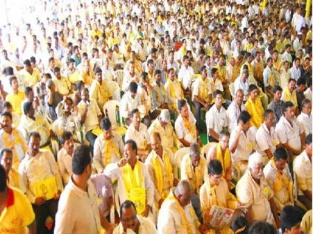 టిడిపి ఎన్నికల పోరు ప్రారంభానికి ముహుర్తం ఫిక్స్...సెప్టెంబర్ 1న కాకినాడలో సమర శంఖారావం