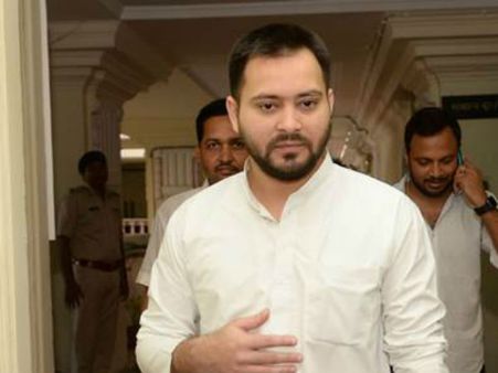 భారీ ఊరట: ఐఆర్‌సీటీసీ కేసులో తేజస్వి యాదవ్‌కు బెయిల్ మంజూరు