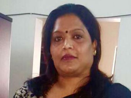 రూ. 3 కోట్లు చోరీ కేసు, పోలీసుల అదుపులో కాంగ్రెస్ పార్టీ లేడీ లీడర్, పక్కా ప్లాన్, లూటీ!