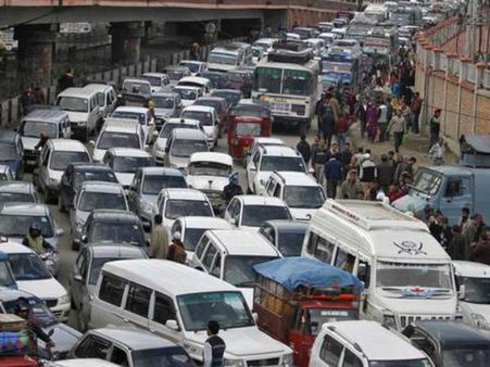 సెప్టెంబర్ 1 నుంచి కొనుగోలు చేసే కొత్త వాహనాలకు రూ.24వేల బీమా చెల్లించాలి