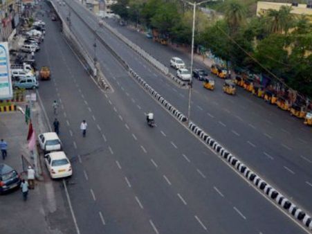 భారత్ బంద్: తెలుగు రాష్ట్రాల్లో కనిపించిన బంద్ ప్రభావం, పలువురు అరెస్ట్