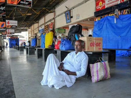 భారత్ బంద్ దెబ్బకు బెంగళూరు ప్రజలకు నో క్యాబ్, ఆటోల్లో డబుల్ చార్జ్, లూటీ !